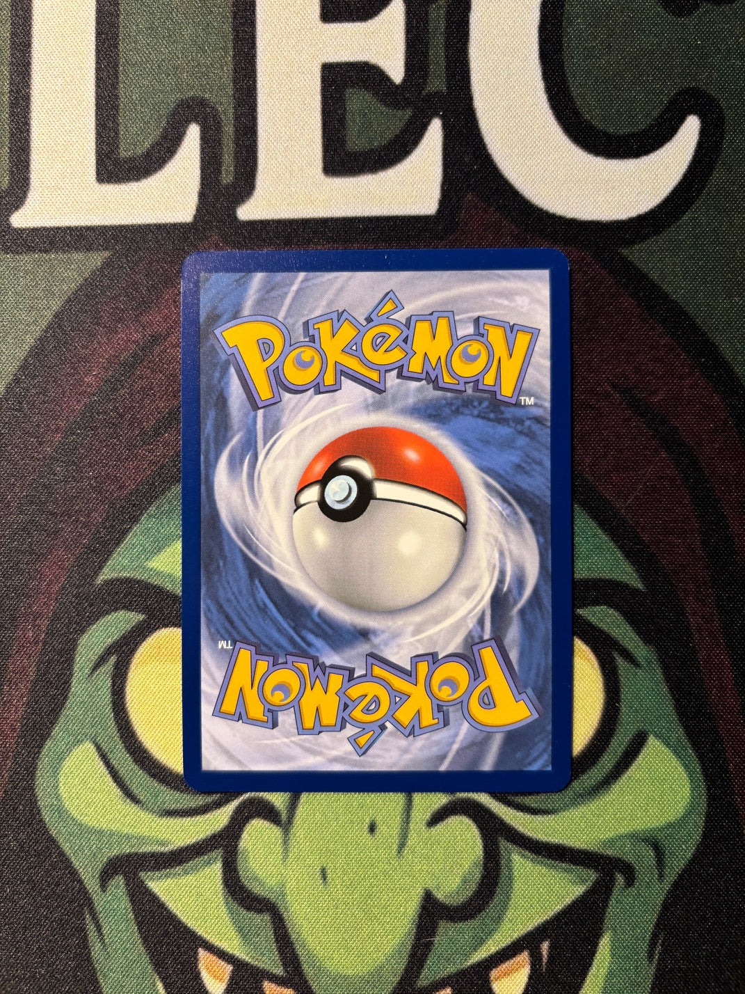 Vaporeon Holo Rare (Prismatic Evolutions 022/131)