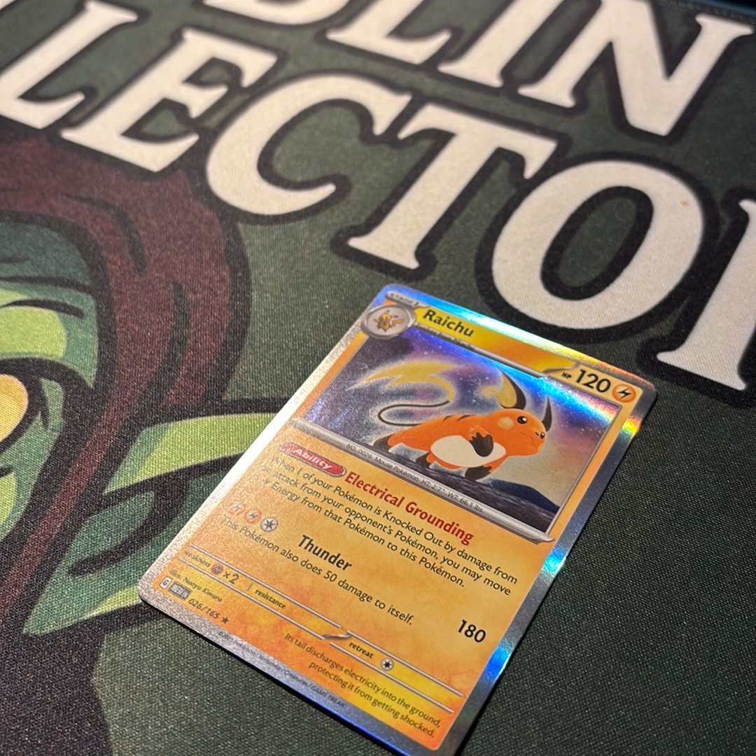 Raichu holo 026/165 (Scarlet & Violet 151)